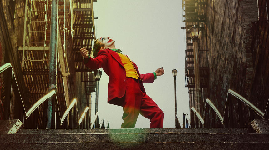 Todd Phillips partage de nouvelles images de Joker: Folie à Deux